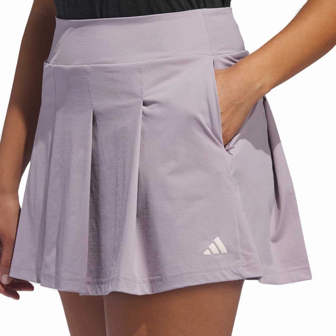adidas - Women's Ultimate365 Tour Pleated Skort (IN4265)