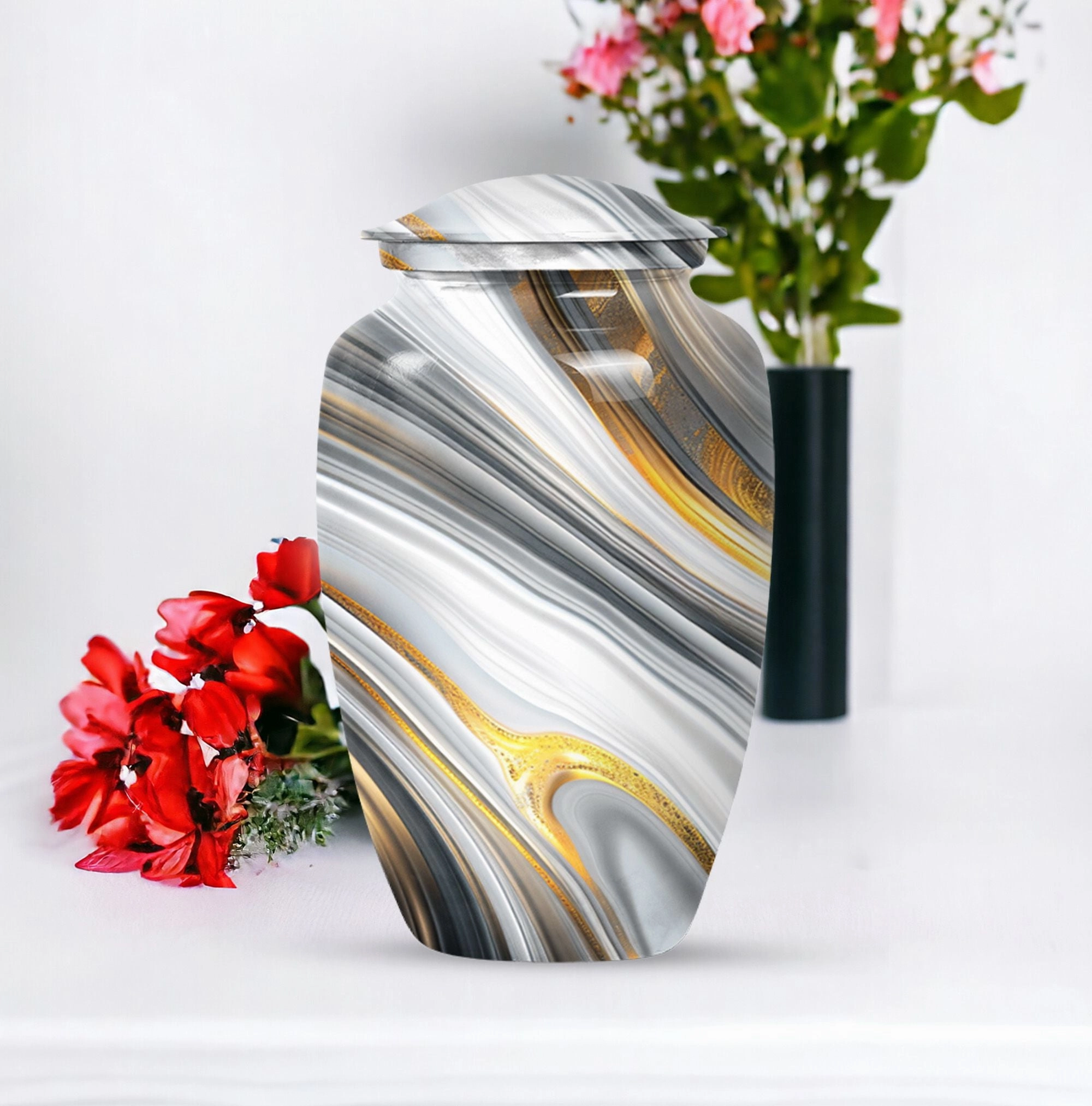 Artistic Remembrance: Charming Memorial Ash Urn