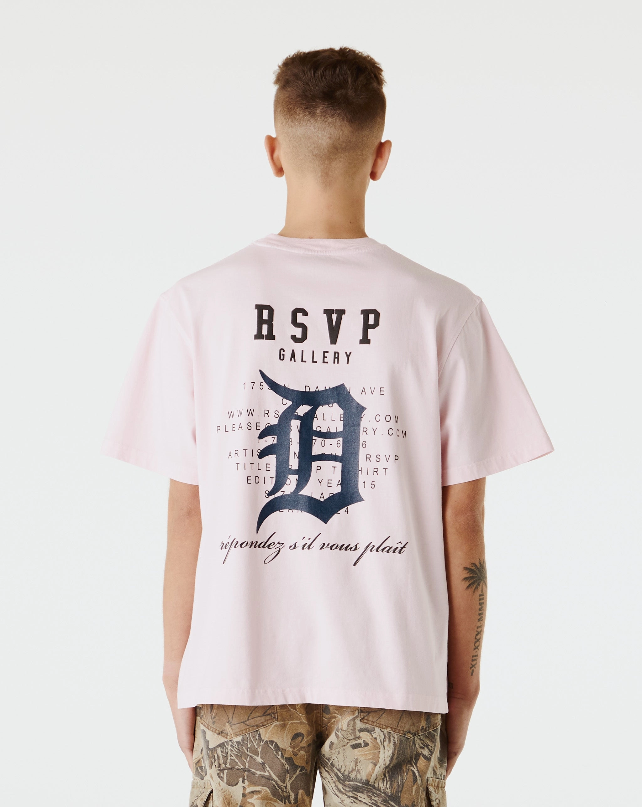 D T-Shirt