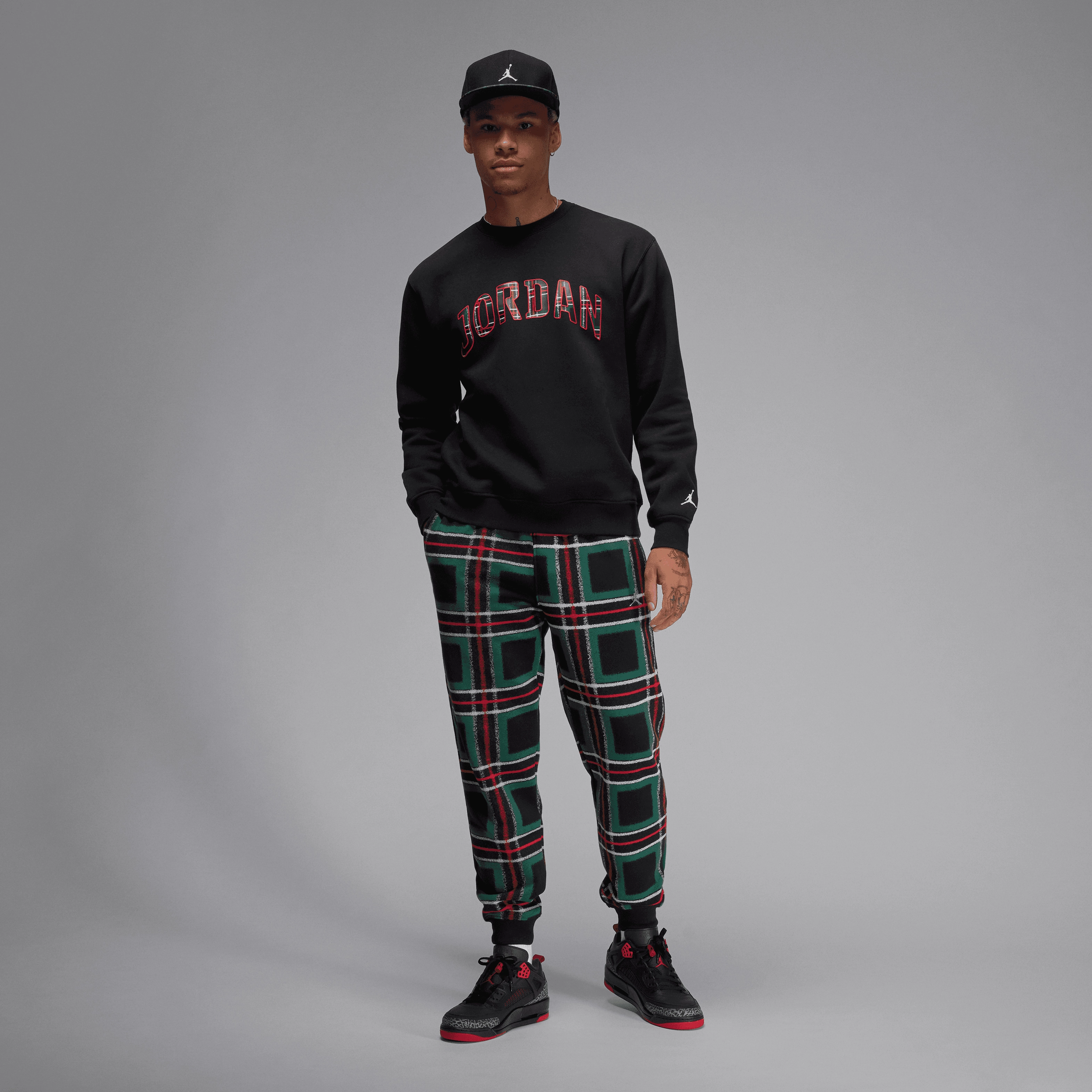 Jordan Essentials Men's Fleece Crew-Neck Sweatshirt