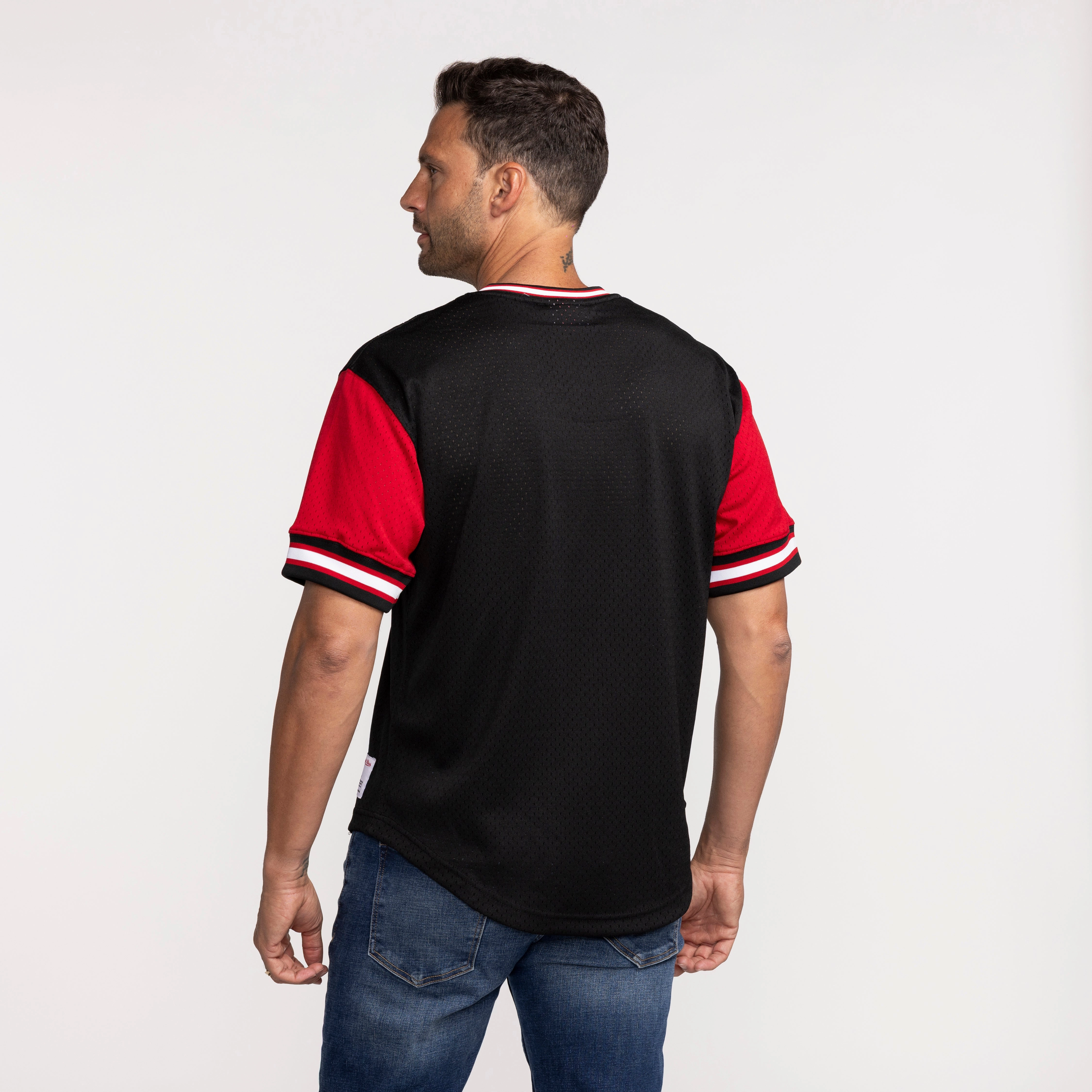 Mitchell & Ness Miami HEAT Hardwood Classic Night Mesh V-Neck