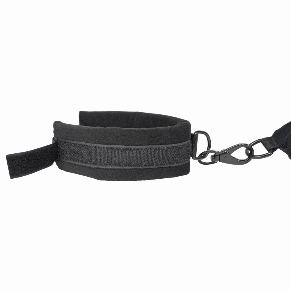 Sportsheets Pivot Padded Positioning Bar & Cuffs